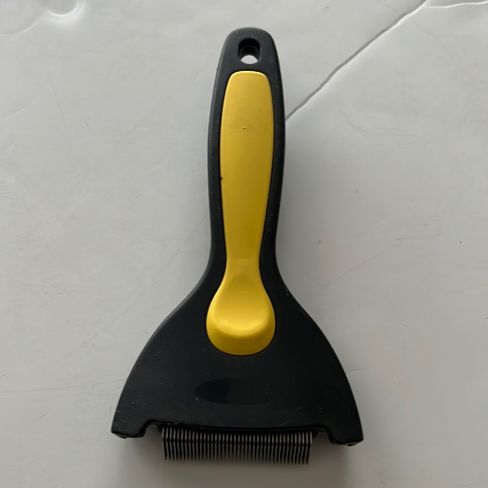 De-Matting Grooming Tool